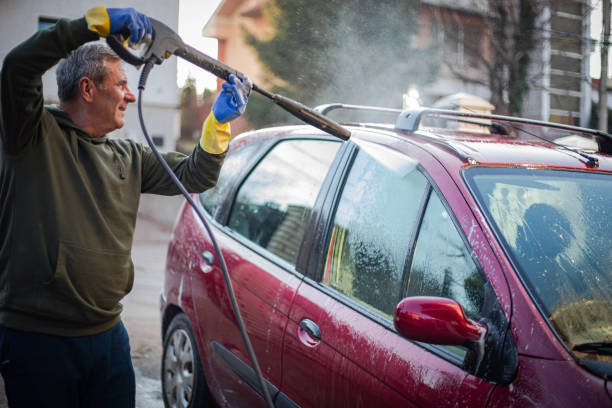 Best Affordable Pressure Washing  in Lowell, AR